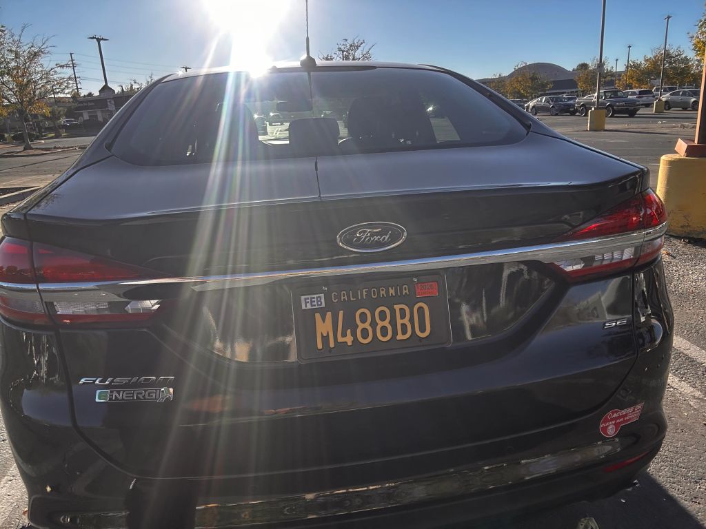 
								2018 Ford Fusion Energi full									