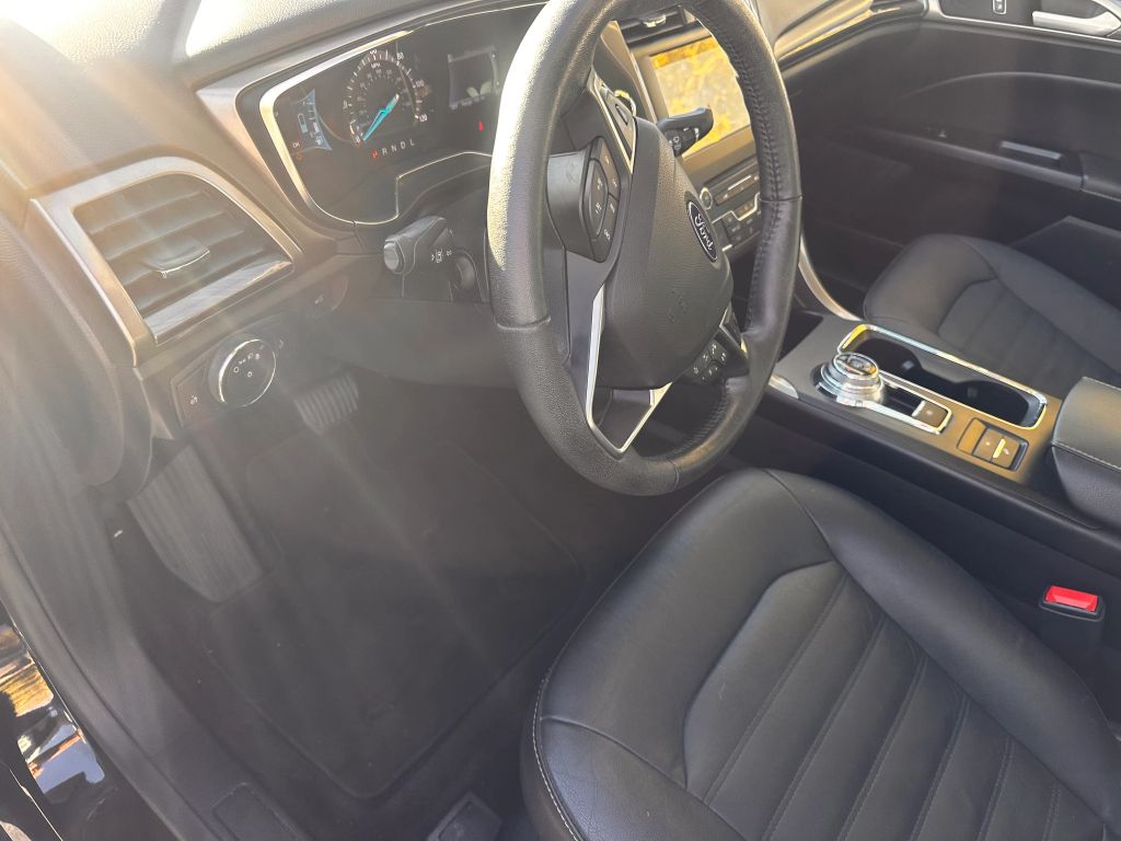 
								2018 Ford Fusion Energi full									