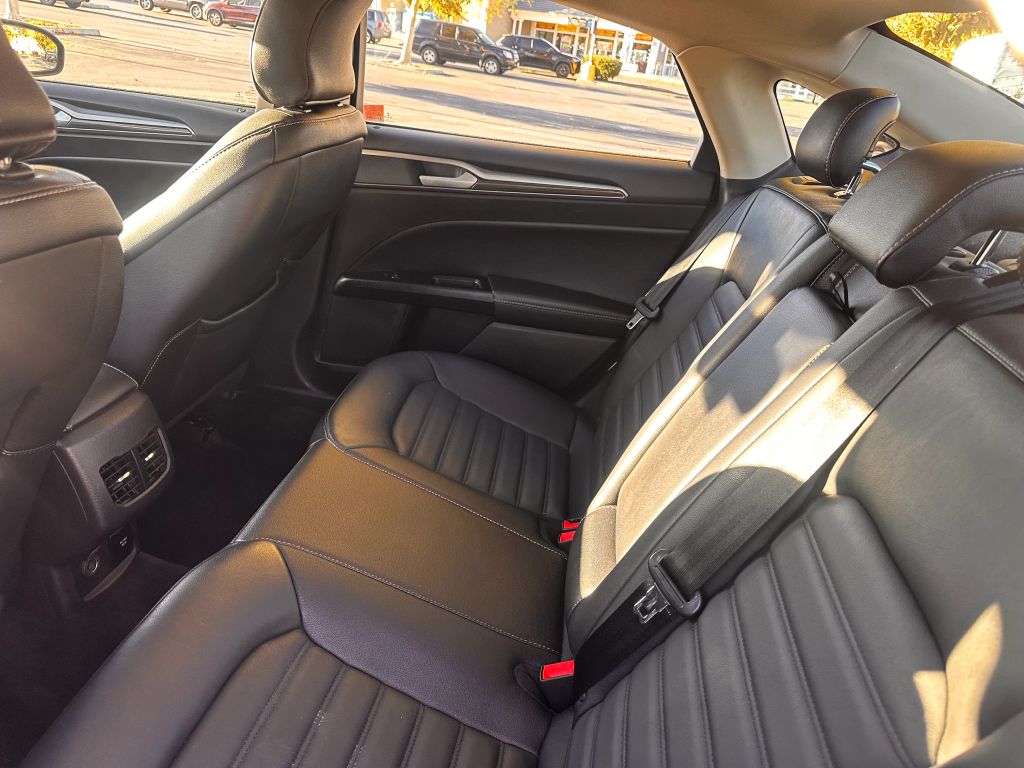 
								2018 Ford Fusion Energi full									