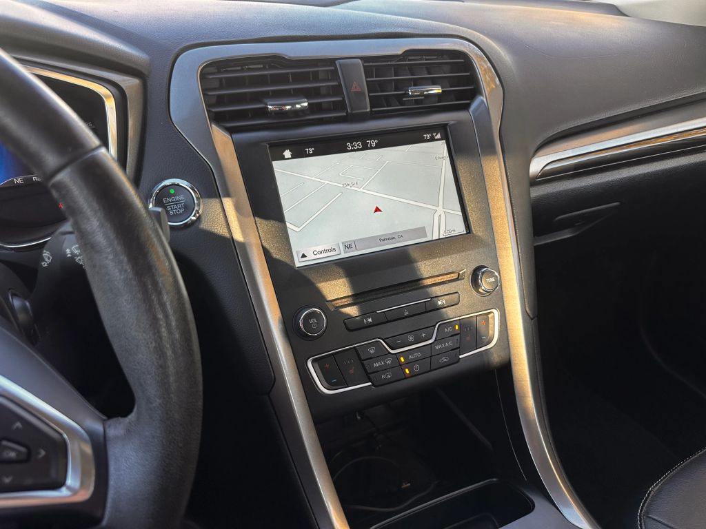 
								2018 Ford Fusion Energi full									