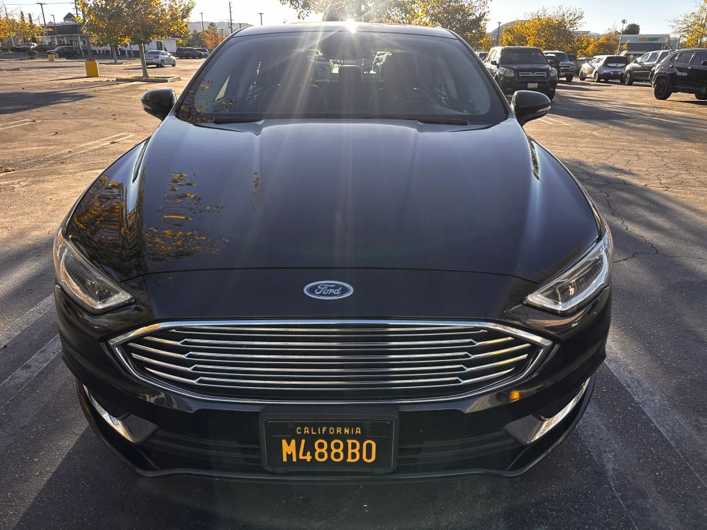 
								2018 Ford Fusion Energi full									