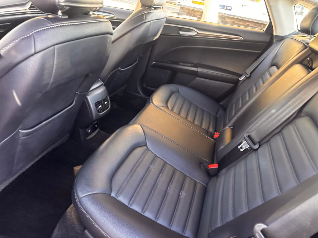 
								2018 Ford Fusion Energi full									