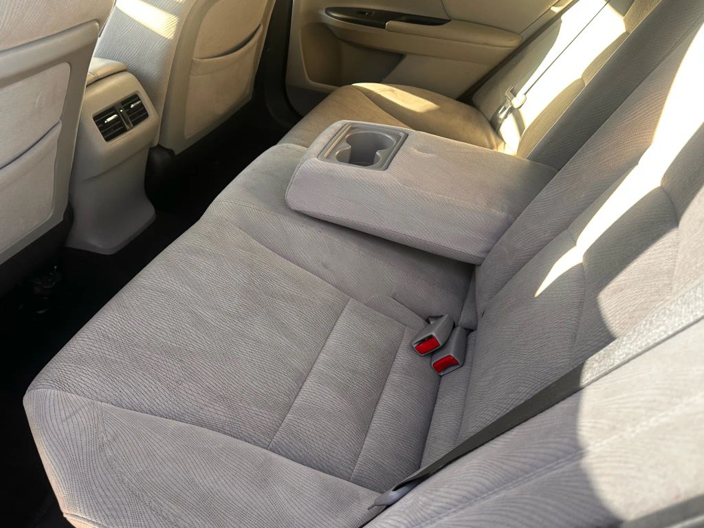 
								2014 Honda Accord full									